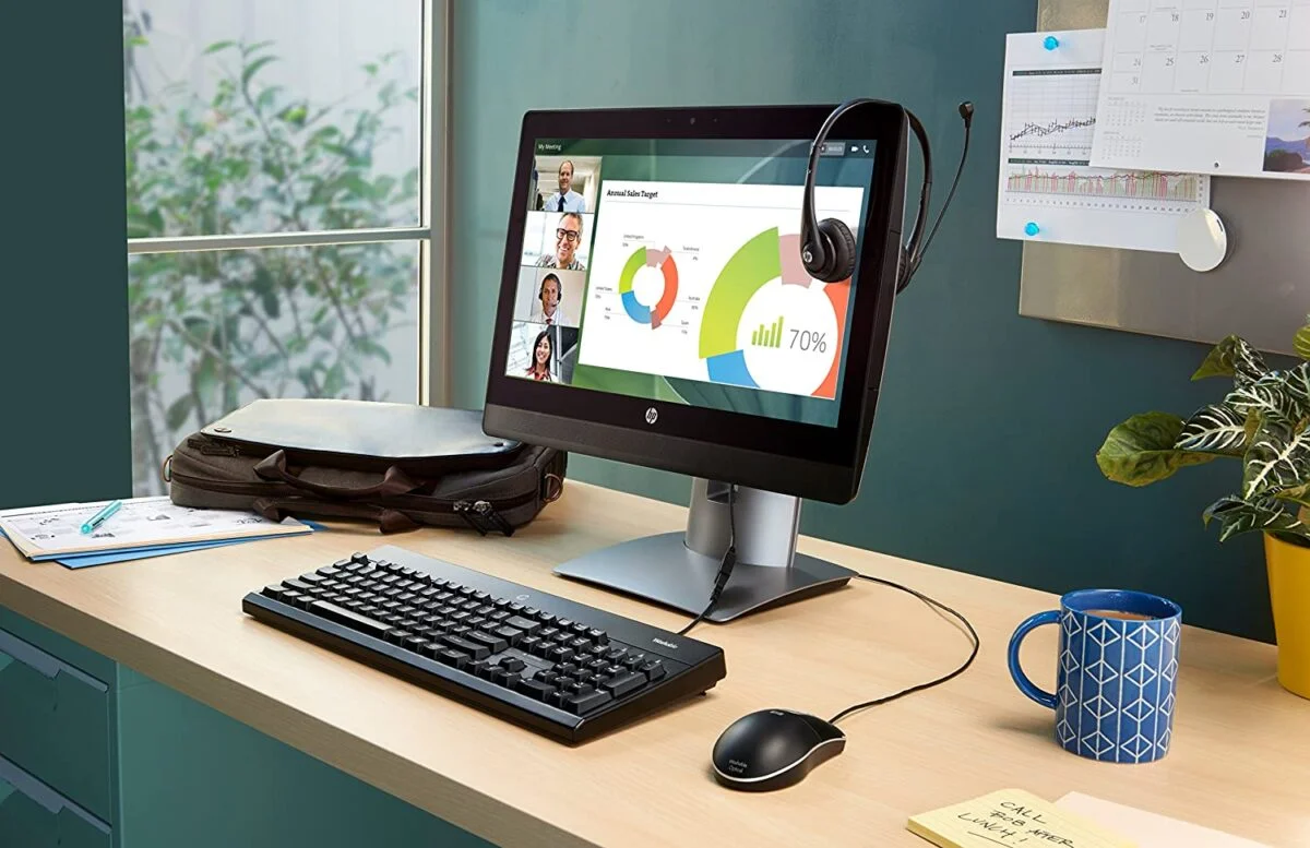 HP 400 G3 All-in-One 20" TouchScreen