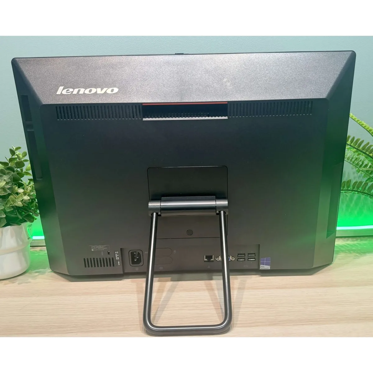 Lenovo All-in-One ThinkCentre M73z