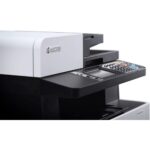Stampante Kyocera ECOSYS Multifunzione, vista lateralmente con in evidenza la parte del display